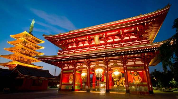 Il Tempio Asakusa Kannon a Tokyo